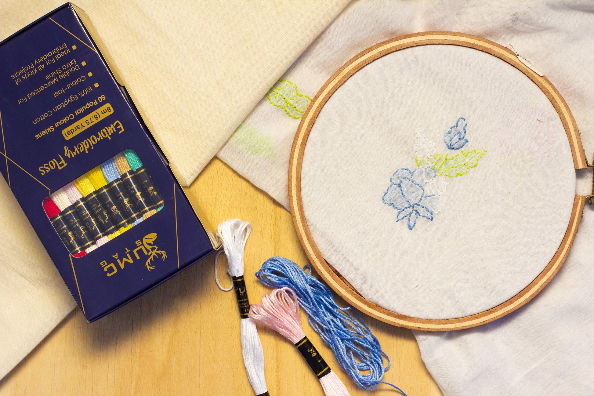 UMC STAG Pack of 50 Popular Colours Premium Embroidery Thread | 100% Egyptian Cotton Premium Skeins | Cross Stitch Embroidery Floss | Oeko TEX Certified Stranded Cotton | Ideal for Arts & Crafts - UMC STAG